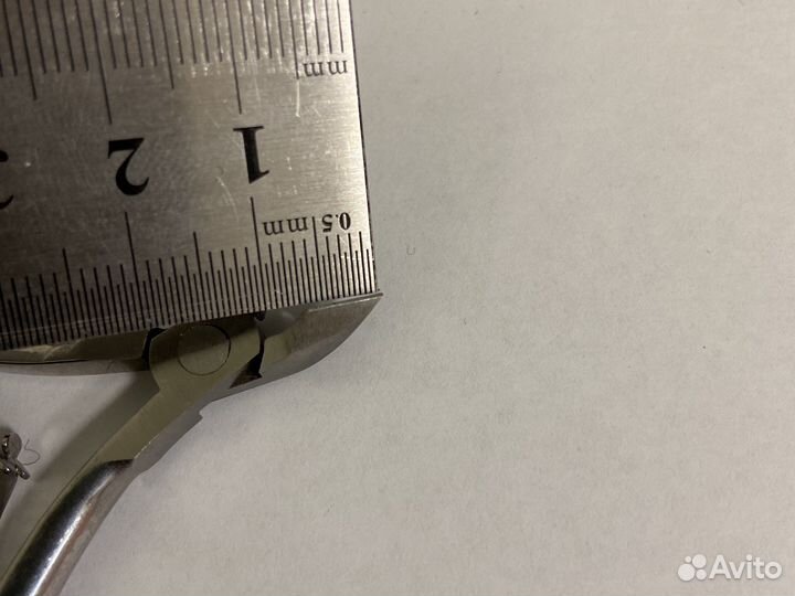 Щипчики для маникюра