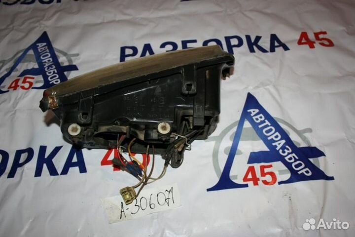 Фара левая для Volkswagen Bora 1998-2005г