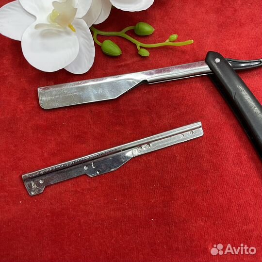 Старинная опасная бритва со сменными лезвиями СССР