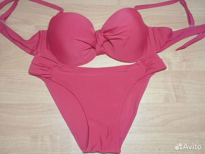 Купальники раздельные 2 шт.- размер 44 и 46