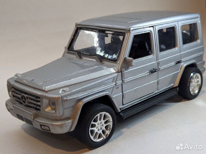 Модель внедорожника Mercedes gelandewagen