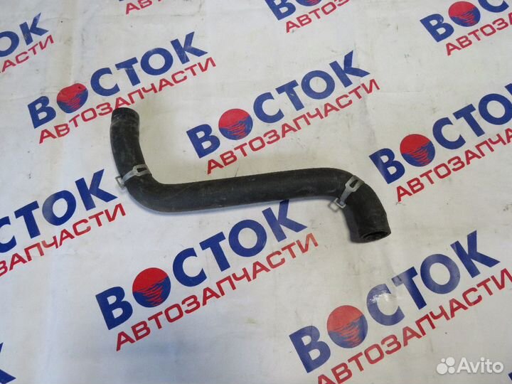 Патрубок радиатора Верх mitsubishi diamante F31A