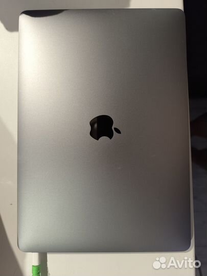 Apple MacBook Air 2020 m1