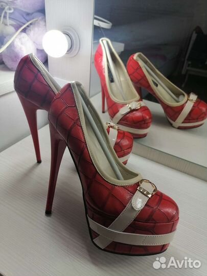 Туфли женские новые 37,38,39