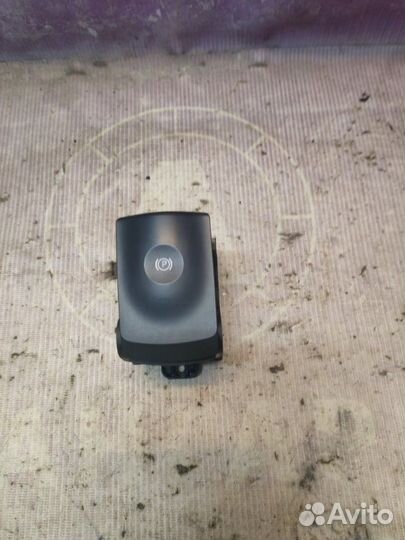 Кнопка стояночного тормоза Renault Koleos hyoc M9R