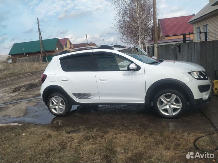 Renault Sandero Stepway 1.6 МТ, 2018, 95 000 км