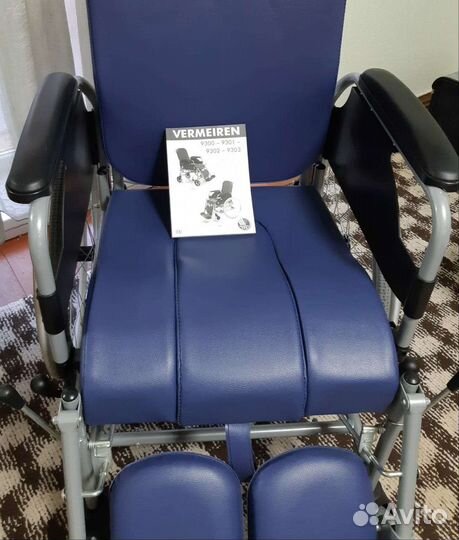 Санитарная коляска инвалидная(кресло-туалет) имп