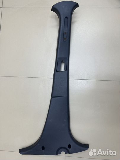 Обшивка центральной стойки Renault Logan 1