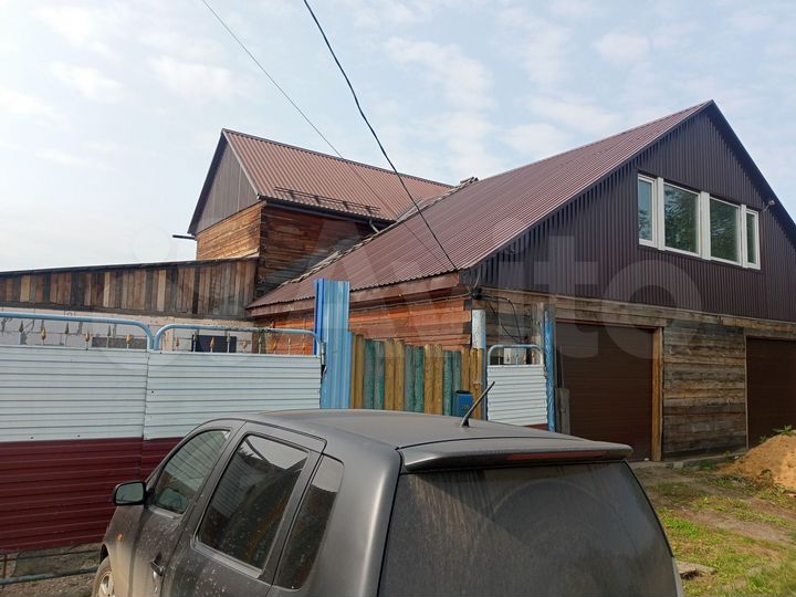 Дом 280 м² на участке 8,6 сот.