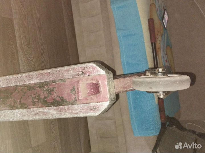 Продам трюковой самокат duker 404