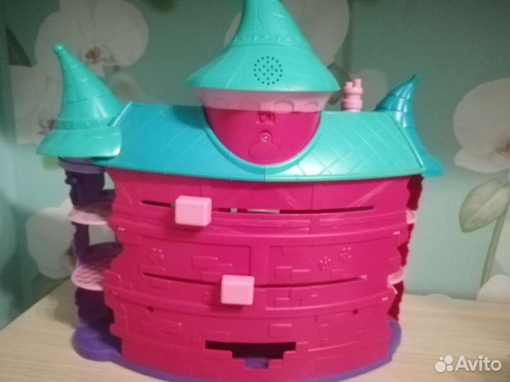 Игрушка Замок