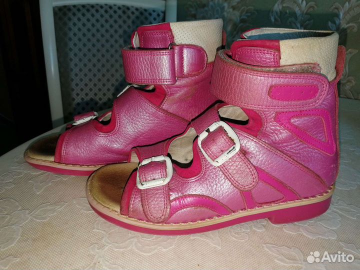 Ортопедическая обувь для девочки