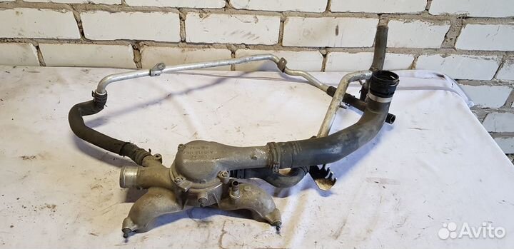 Audi A8 D4 6.3 fsi w12 Корпус Термостата