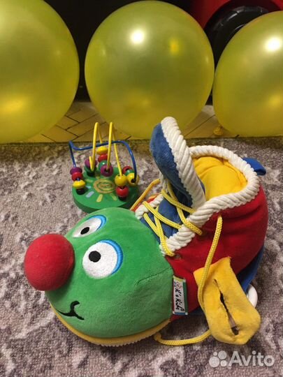 Мягкий ботинок со шнурками и зеркалом