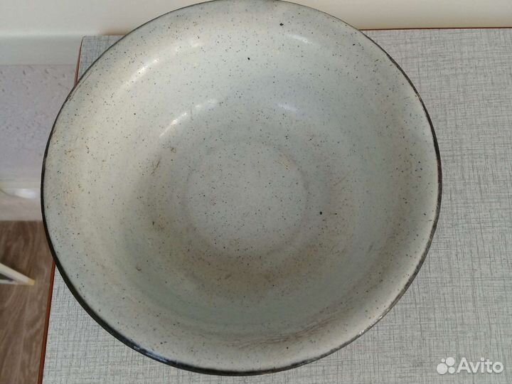 Продаются блюдечки-эмаль60х