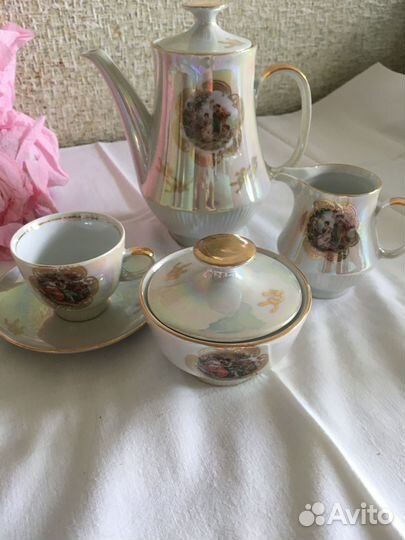 Сервизы чайные и кофейные
