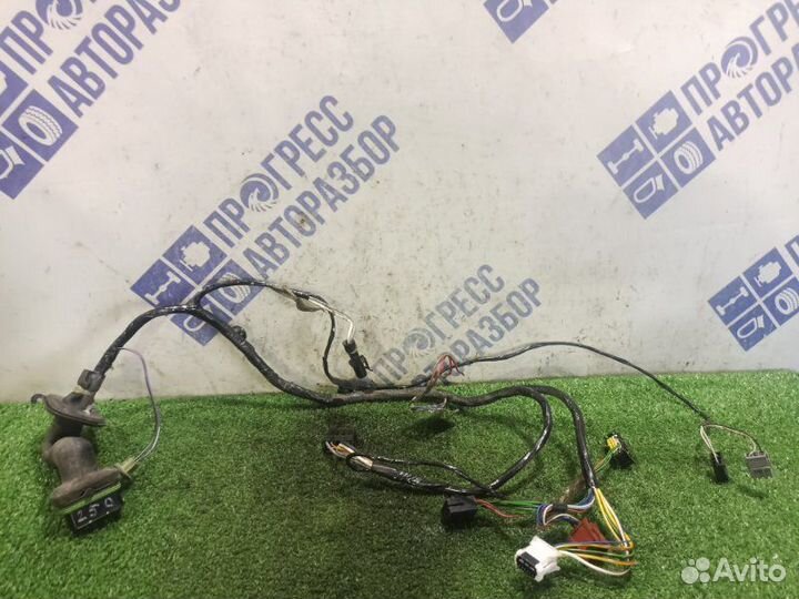 Проводка двери передняя левая Renault Laguna