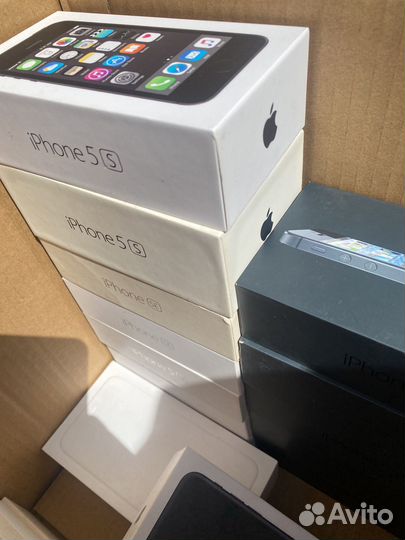 Коробки от техники apple