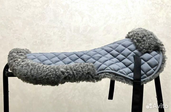 Амортизаторы и меховушки для лошади новые и бу