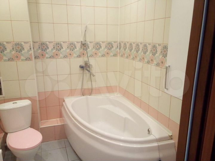 2-к. квартира, 54 м², 8/10 эт.