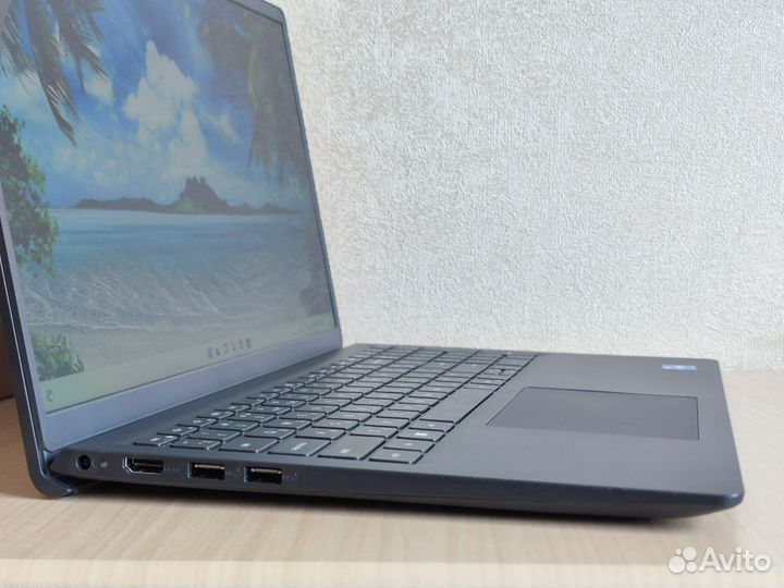 Ноутбук Dell Core i3 1215U, SSD 256Gb, экран 120Гц