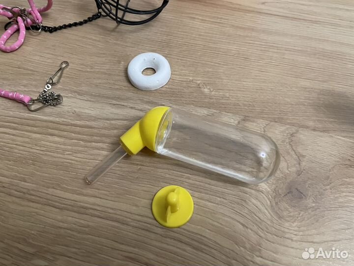 Все для песчанки и корм для рыбки-петушка