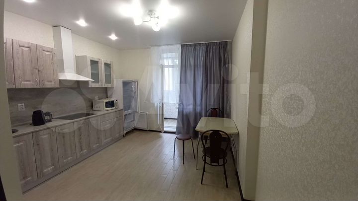 1-к. квартира, 40 м², 2/18 эт.