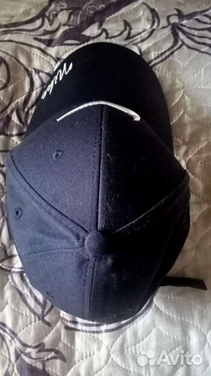 Бейсболка Nike тёмно-синяя. Новая