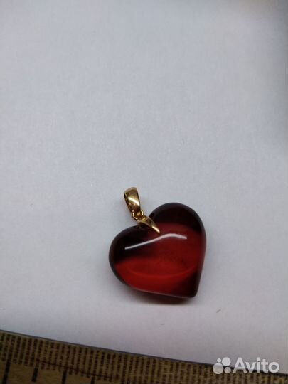 Серебряная подвеска 925 пробы с янтарем