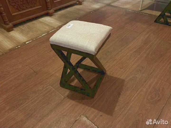 Табурет дизайнерский