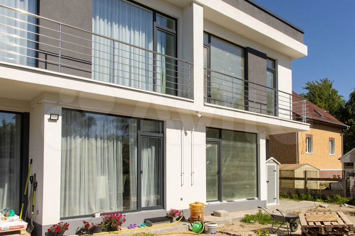 Таунхаус 163 м² на участке 2,3 сот.