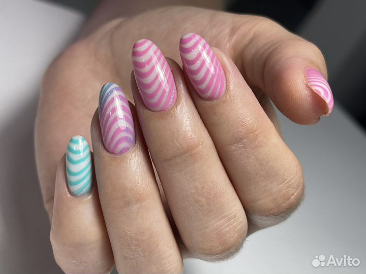 Маникюр педикюр