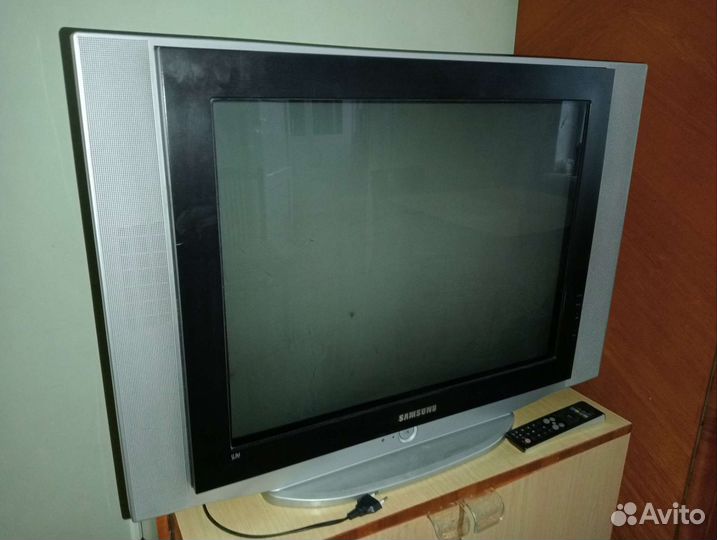Телевизор Samsung 29