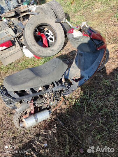 Скутер ирбис 150