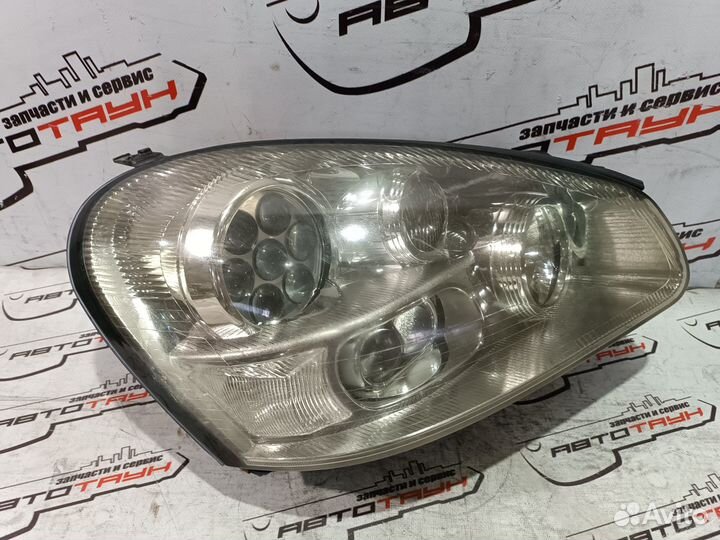 Фара nissan cima GF50 GNF50 HF50 2940 xenon корректор фар правая 2 модель 3 модель 26010AT325 KA7520