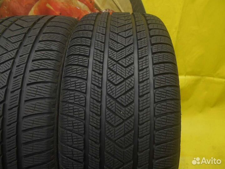 Pirelli Scorpion Winter 305/35 R21 и 275/40 R21