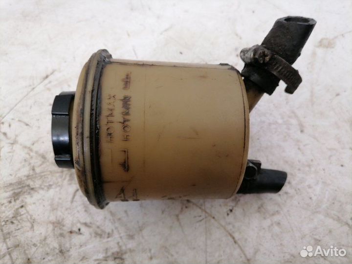 Бачок гидроусилителя руля Nissan Primera P11 2.0