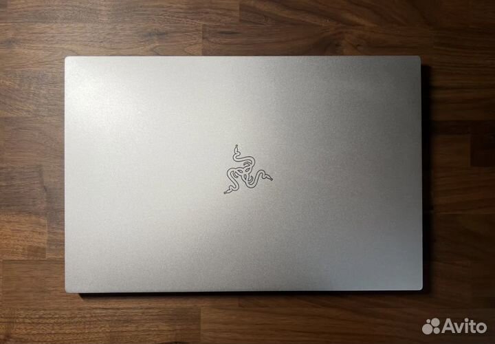 Razer Blade 15 advanced mercury white 2019 model