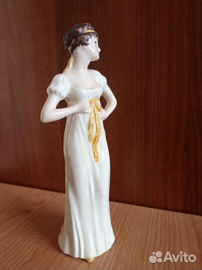Статуэтка фарфоровая Гëбель Goebel