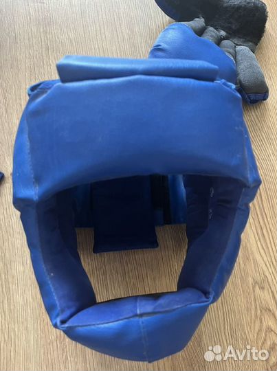 Детский Шлем и перчатки для единоборств