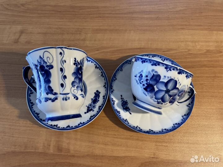 Гжель бокал и чашка с блюдцами