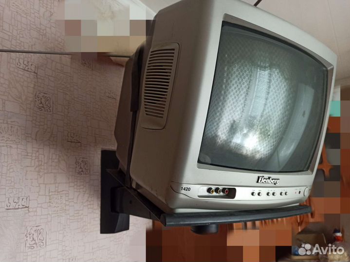 Продам кронштейн поворотный