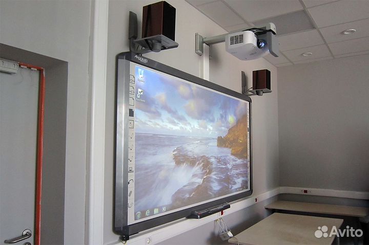 Интерактивная доска Qomo QWB200 б/у