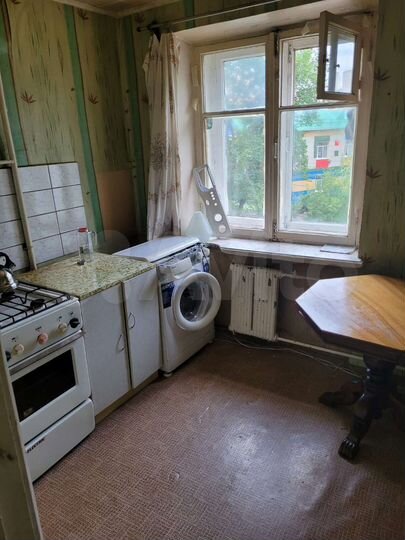 2-к. квартира, 40 м², 3/5 эт.