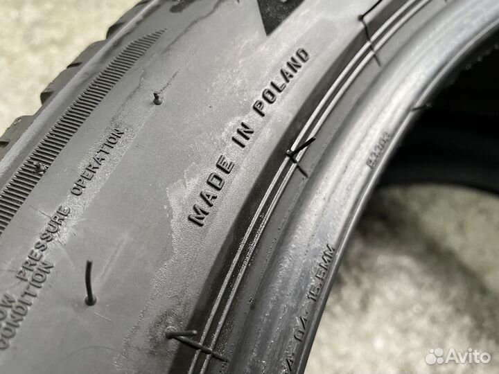 Bridgestone Blizzak LM-005 265/40 R21 105H