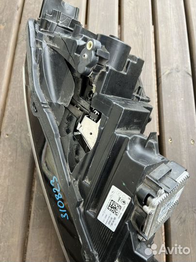 Фара правая skoda rapid