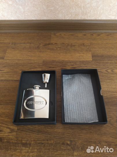 Фляжка из нержавеющей стали. Новая