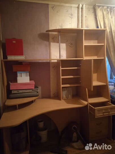 Уголок школьника, компьютерный стол