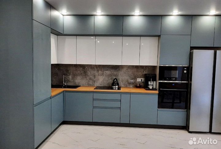 Кухонный гарнитур 