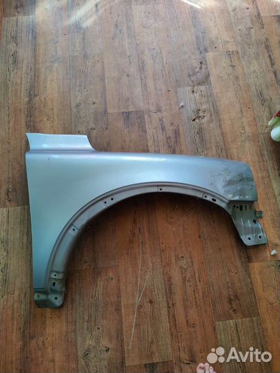 Правое переднее крыло Volvo XC90